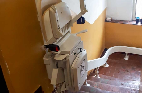 Instalace Schodišťové sedačky A180 v Dubí, Vecom